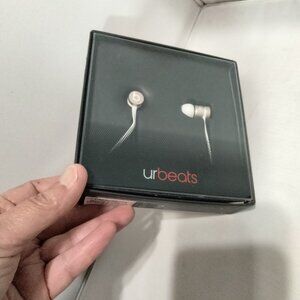 Beats by Dr. Dre urBeats MK9X2AM In-Ear Earbuds - Gold Special Edition NIB